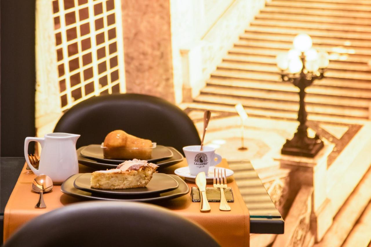 La Lepre Napoli Bed and Breakfast Buitenkant foto